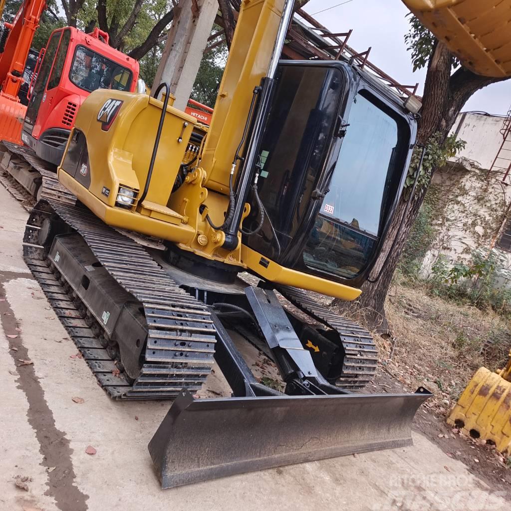 CAT 307 D Excavadoras 7t - 12t