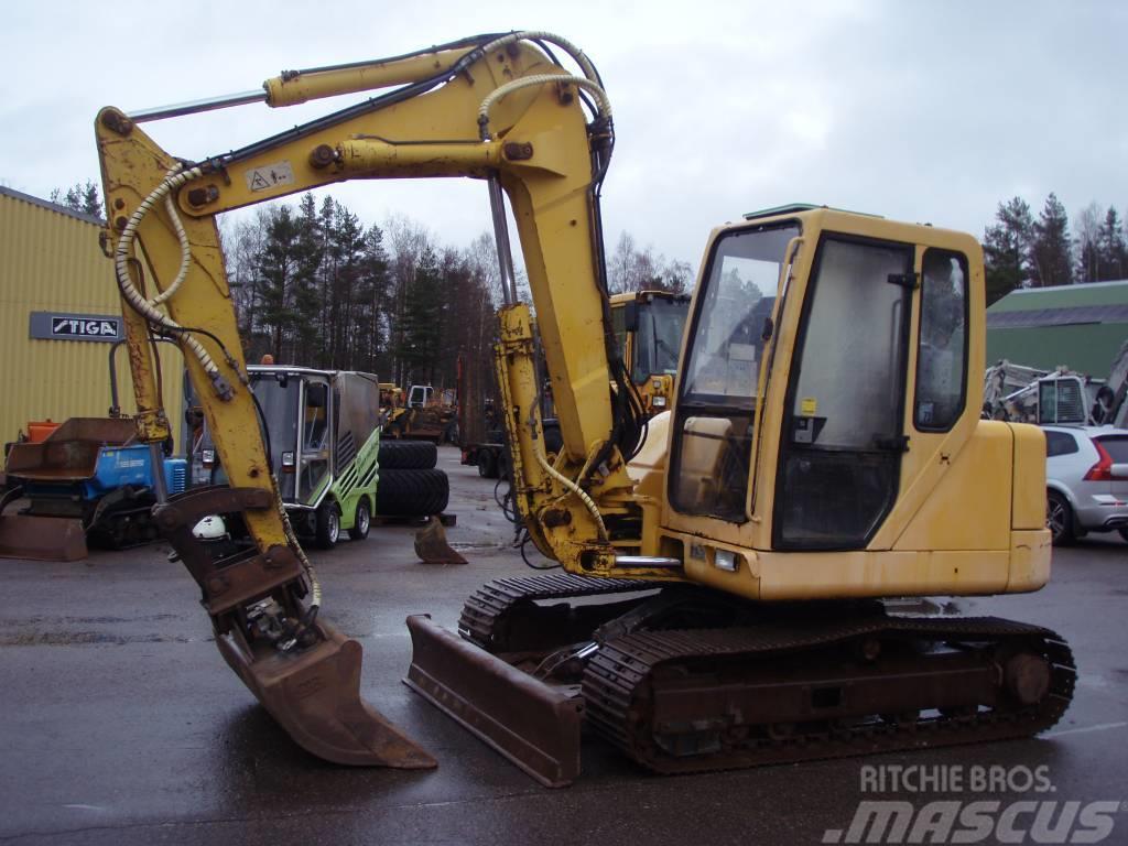 Komatsu PC 75 Excavadoras 7t - 12t