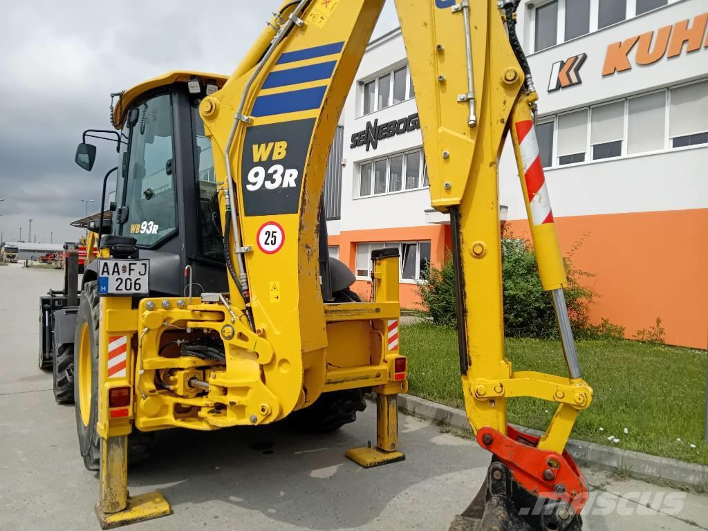 Komatsu WB93R-8 Retrocargadoras