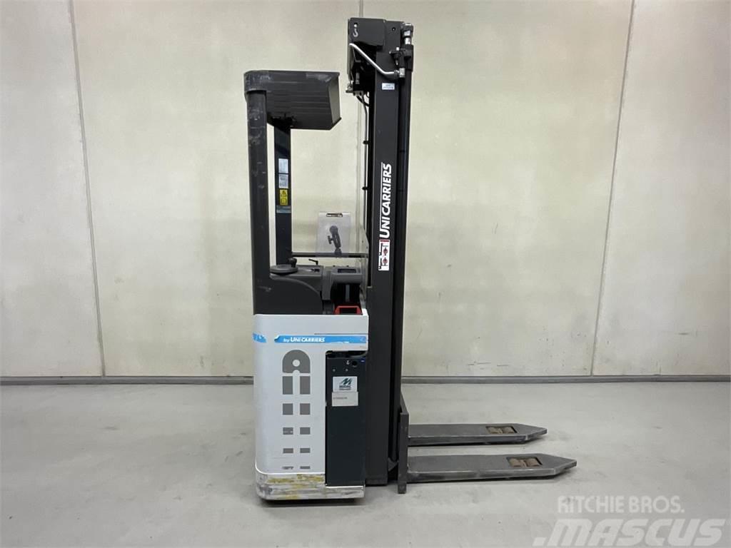 UniCarriers AJN160SDT Apiladoras eléctricos