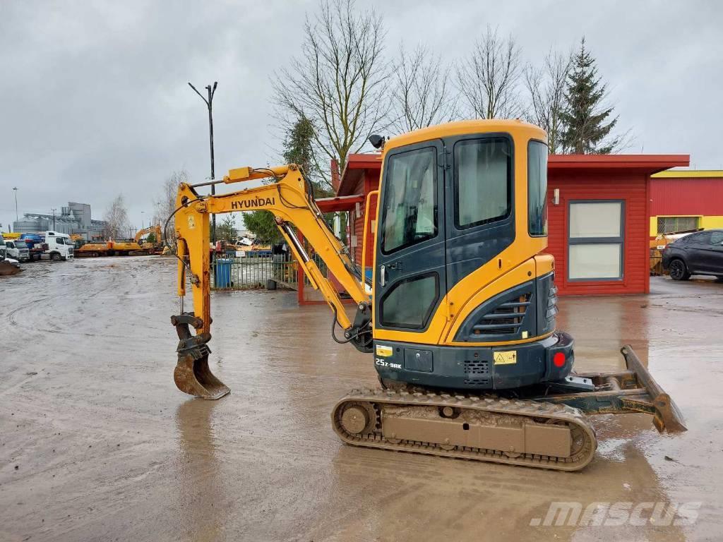 Hyundai R25Z-9AK Miniexcavadoras