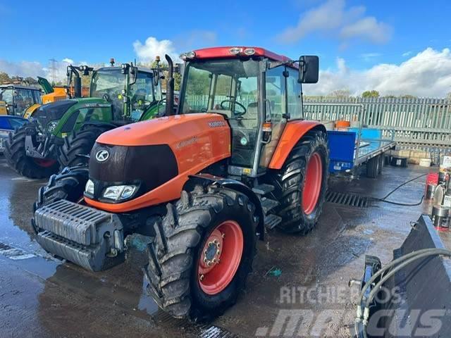 Kubota M130X Tractores