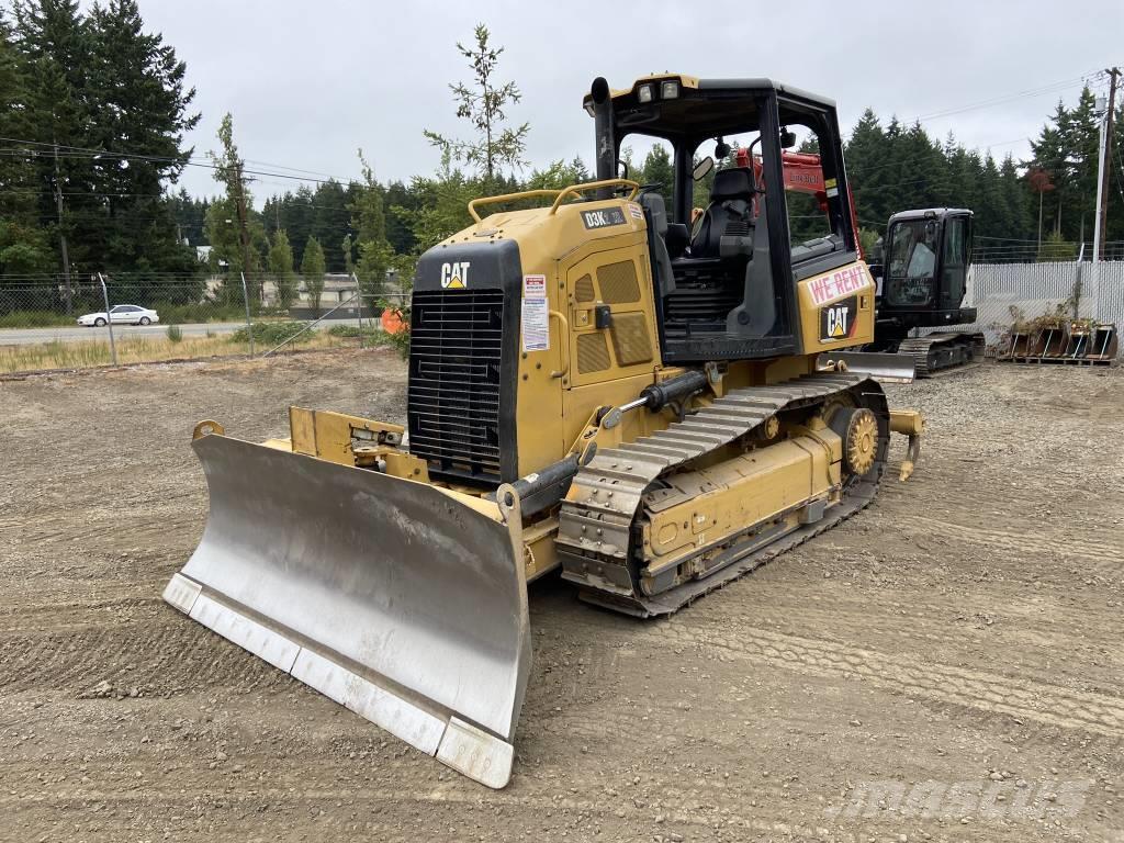 CAT D3K2 XL Buldozer sobre oruga