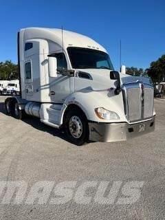 Kenworth T680 Camiones tractor