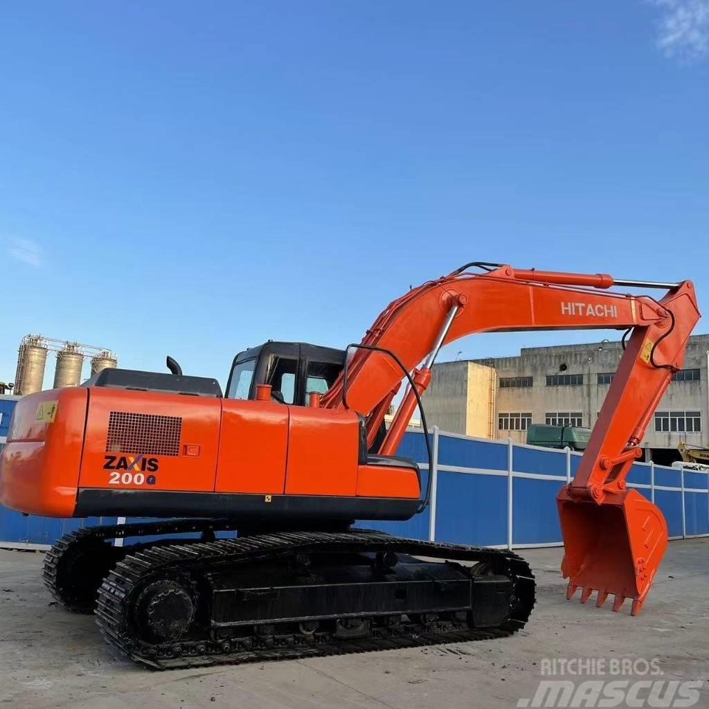 Hitachi ZX200 Excavadoras sobre orugas