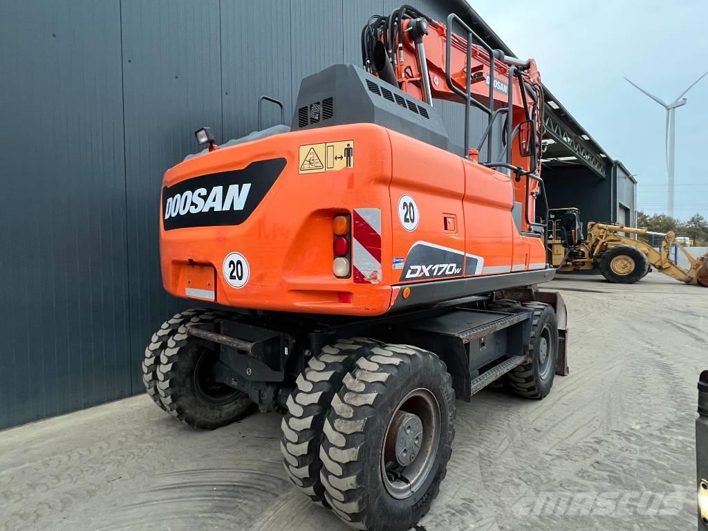 Doosan DX170W-5 Excavadoras de ruedas