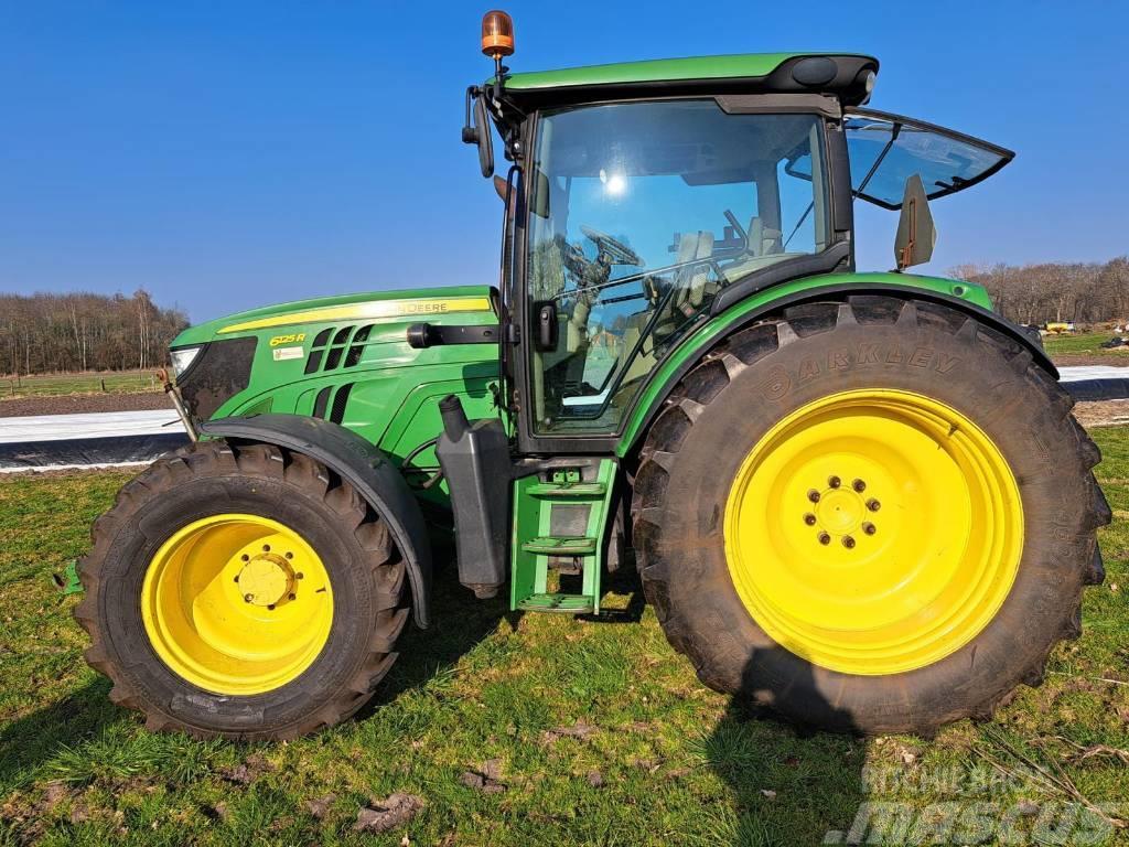 John Deere 6125R Tractores