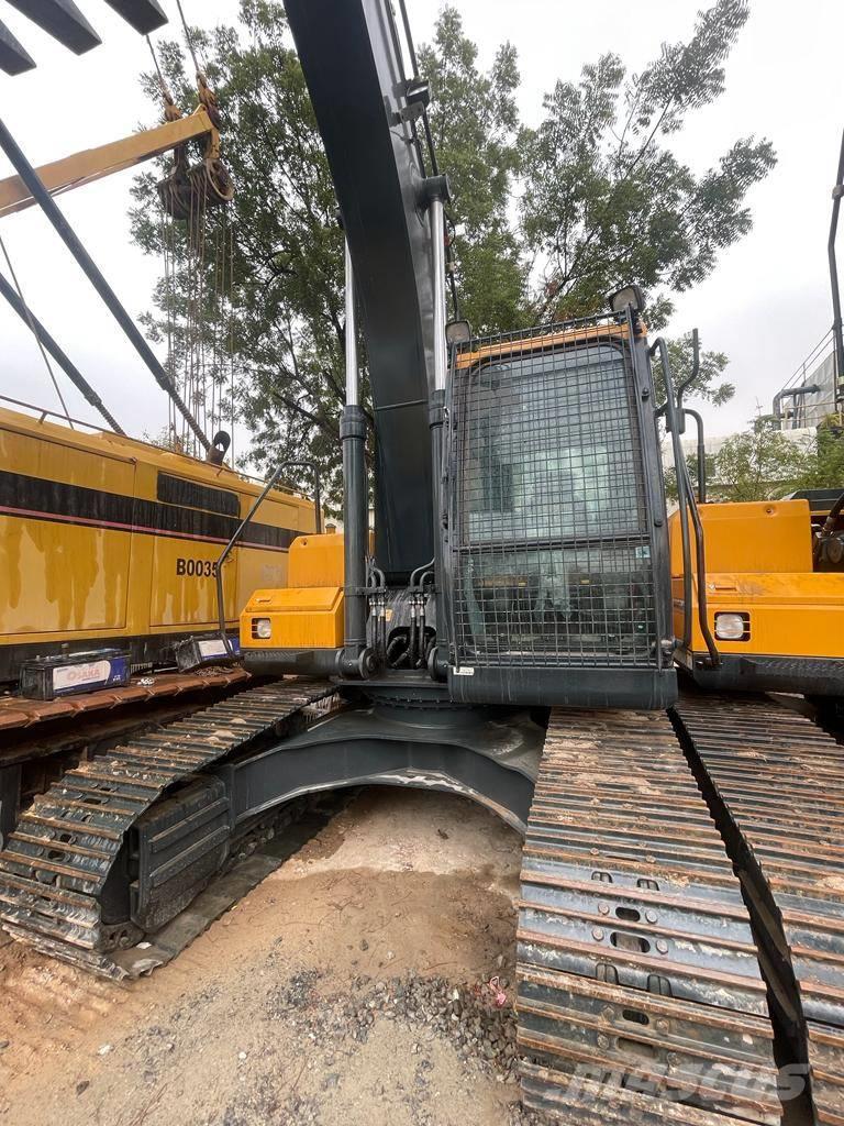 Hyundai R210 Excavadoras sobre orugas