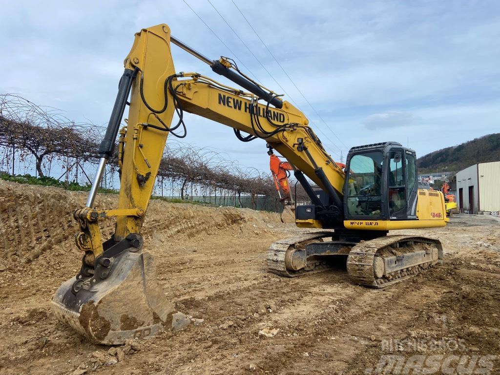 New Holland E245 Excavadoras sobre orugas