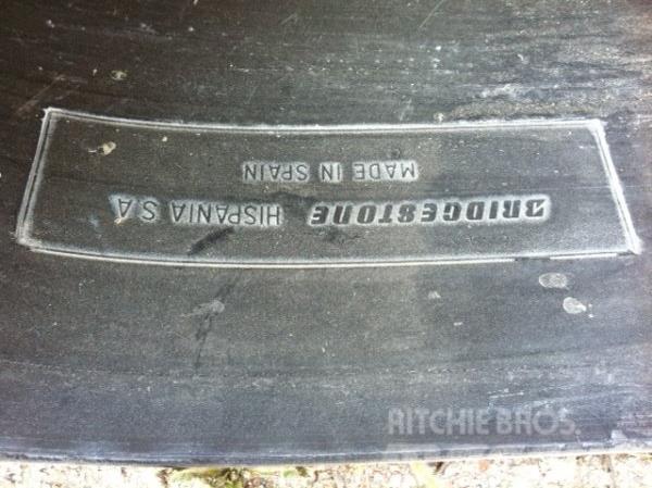 Bridgestone 800 Otros