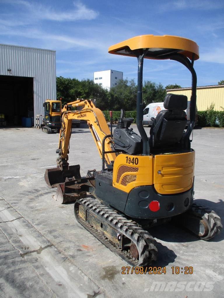 Hyundai R17Z-8A Miniexcavadoras