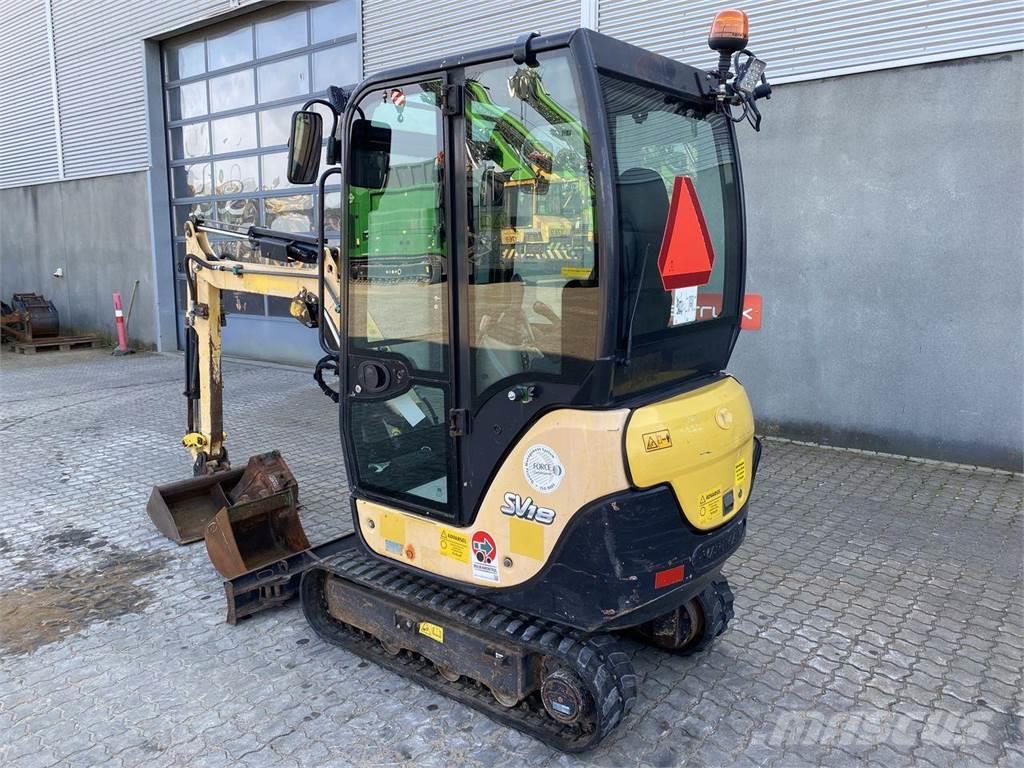 Yanmar SV18 Excavadoras de ruedas