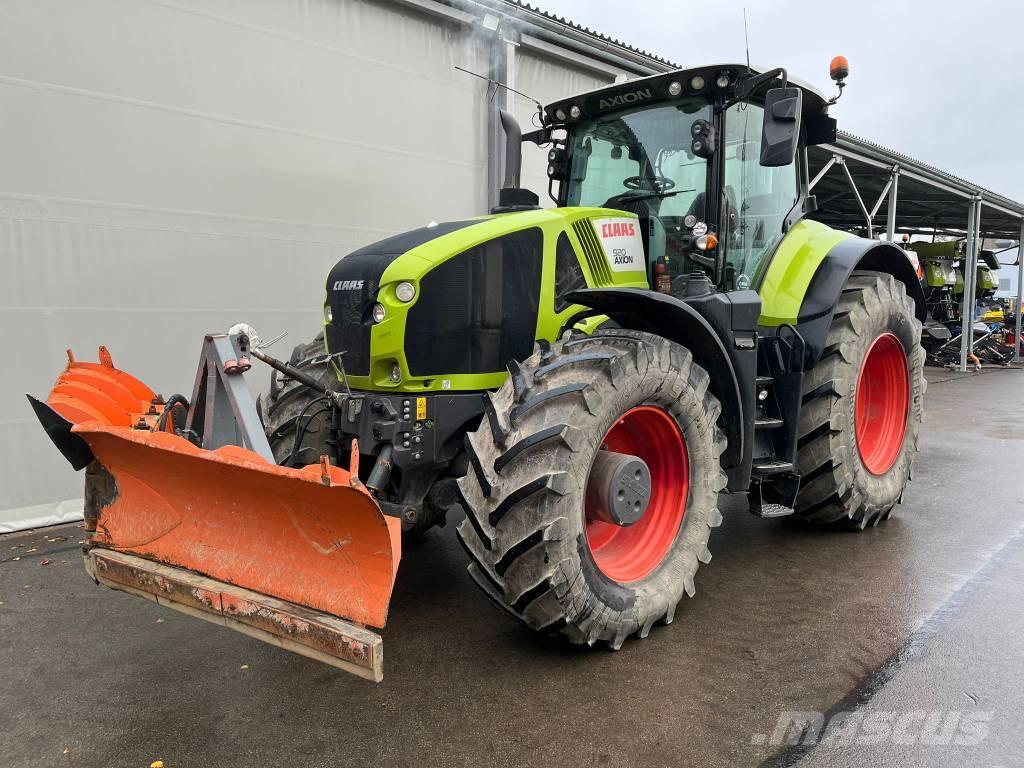 CLAAS Axion 920 Tractores