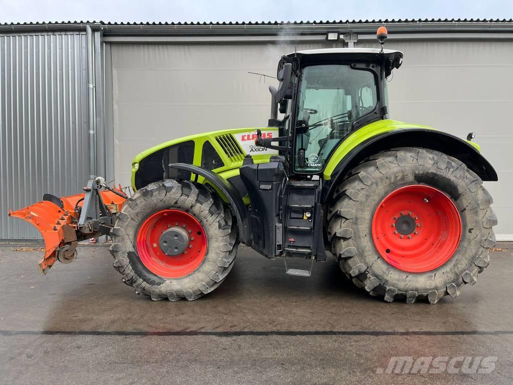 CLAAS Axion 920 Tractores