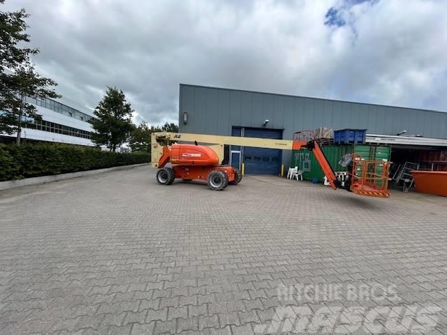 JLG 800 AJ Plataformas con brazo de elevación manual