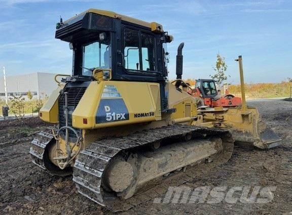 Komatsu D51PX-22 Buldozer sobre oruga