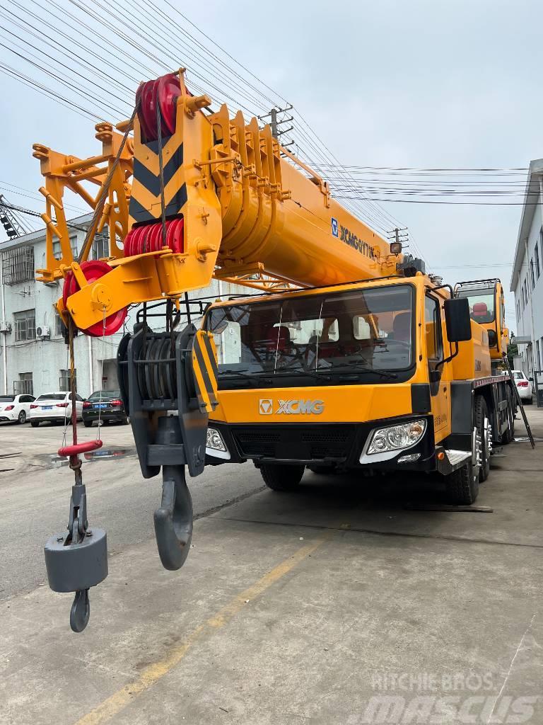 Kobelco SK200-8 Excavadoras sobre orugas