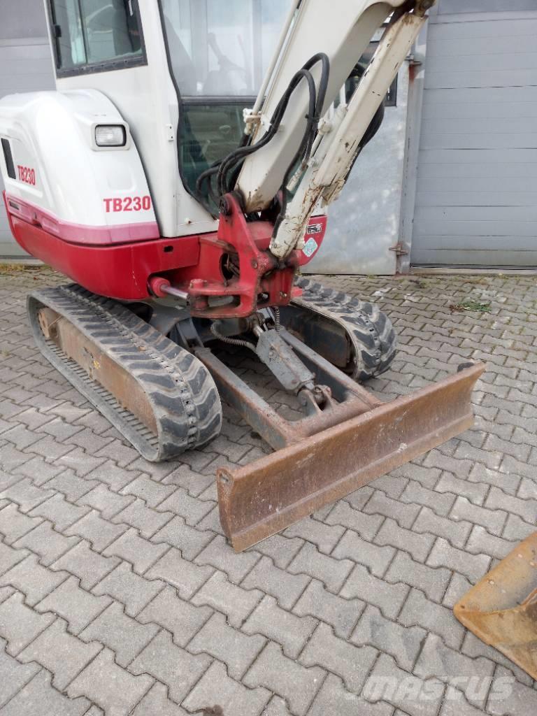 Takeuchi TB230 Miniexcavadoras