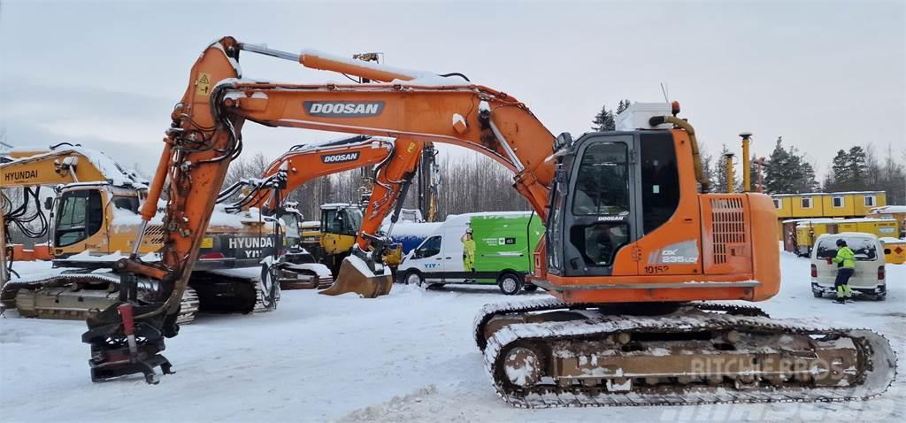 Doosan DX235LCR Excavadoras sobre orugas