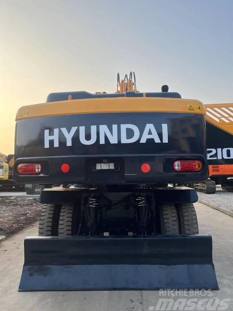 Hyundai R210W-9 Excavadoras de ruedas