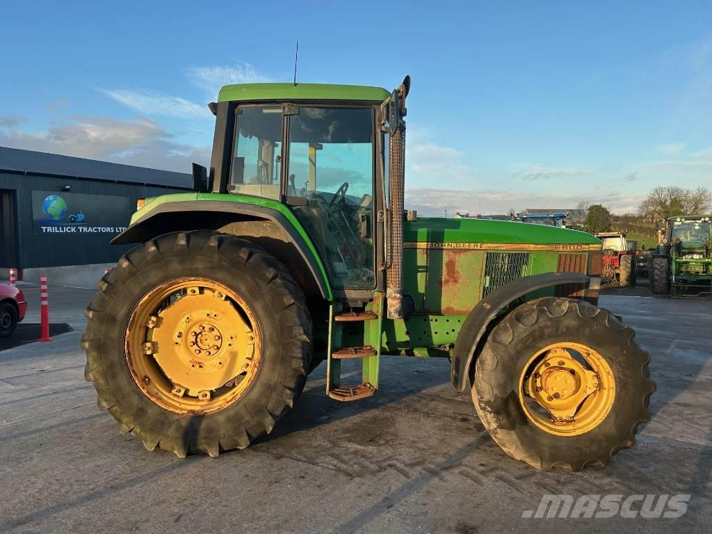 John Deere 6800 Tractores