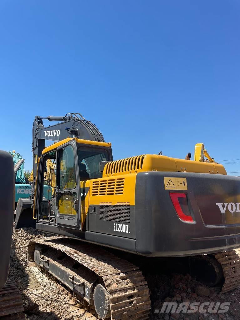 Volvo EC200 Excavadoras sobre orugas