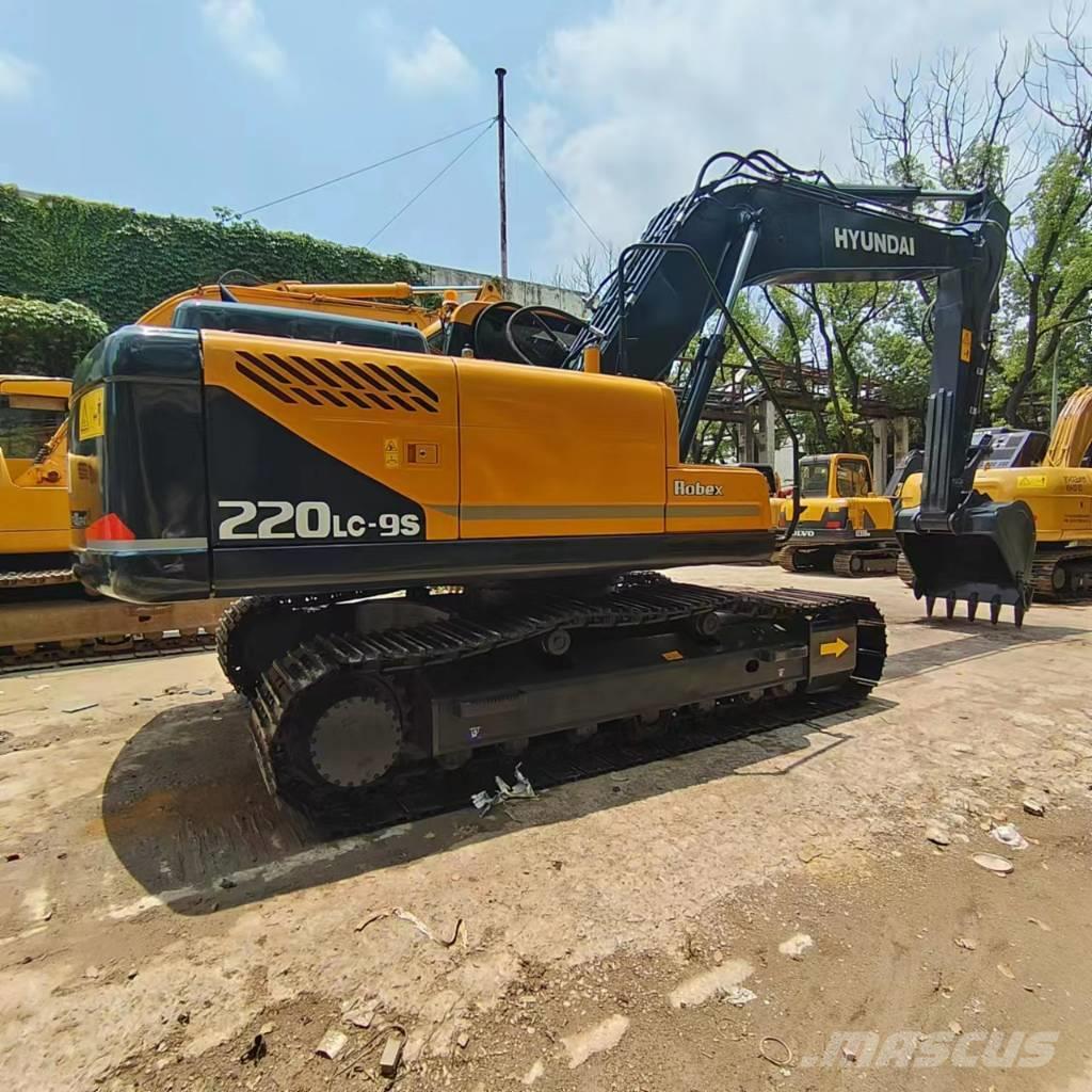 Hyundai 220-9s Excavadoras sobre orugas