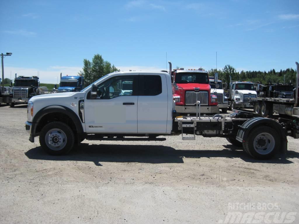 Ford F 550 Camiones tractor