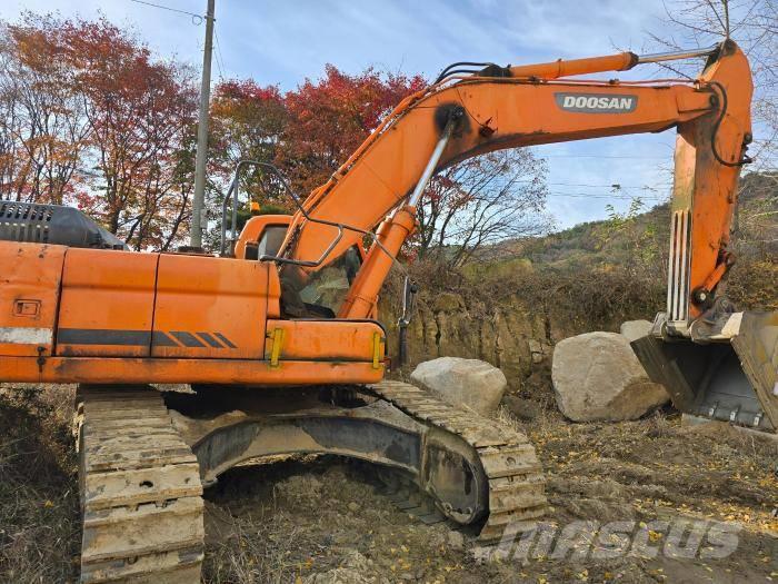 Doosan DX380LCA Excavadoras sobre orugas