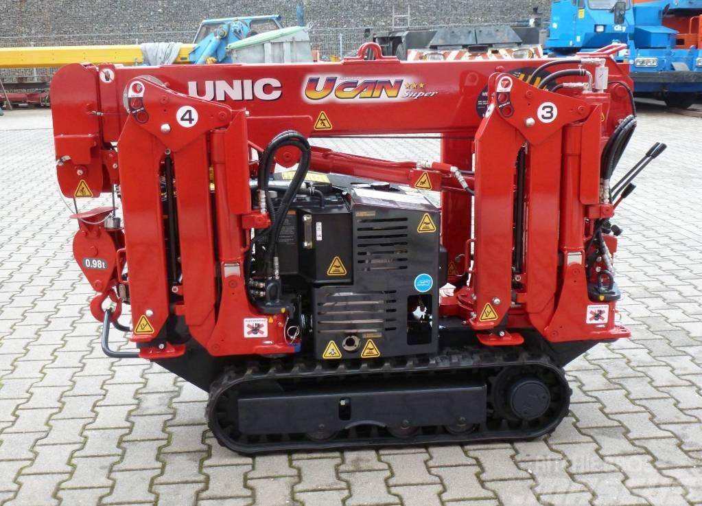 Unic URW-094 Grúas de oruga