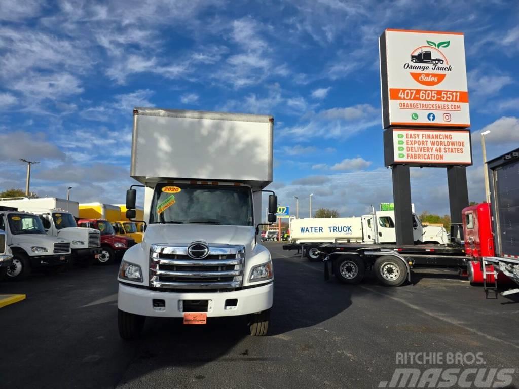 Hino 268 Camiones con caja de remolque