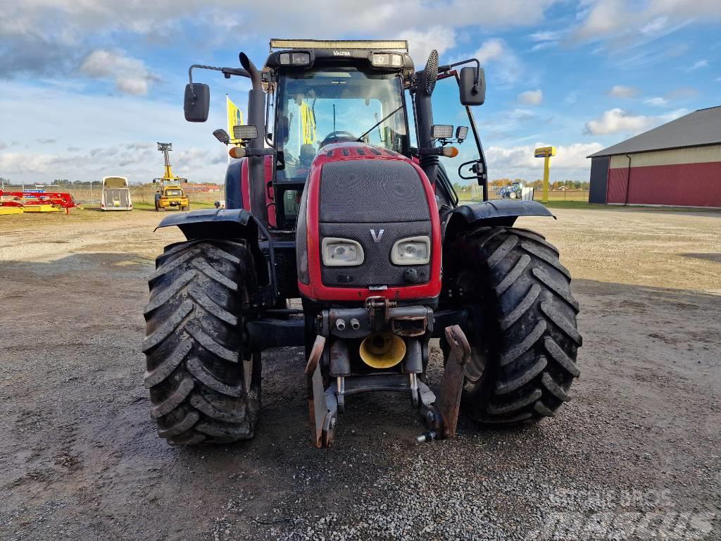 Valtra T213 Tractores