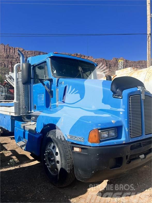 Kenworth T600 Camiones de cama baja