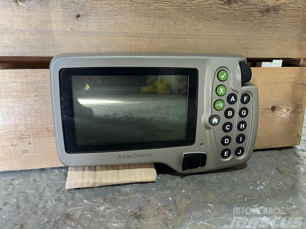 John Deere 1800 GPS