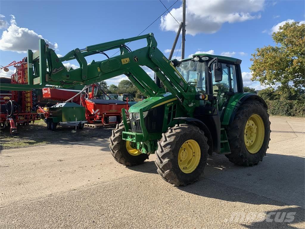 John Deere 6120M Tractores