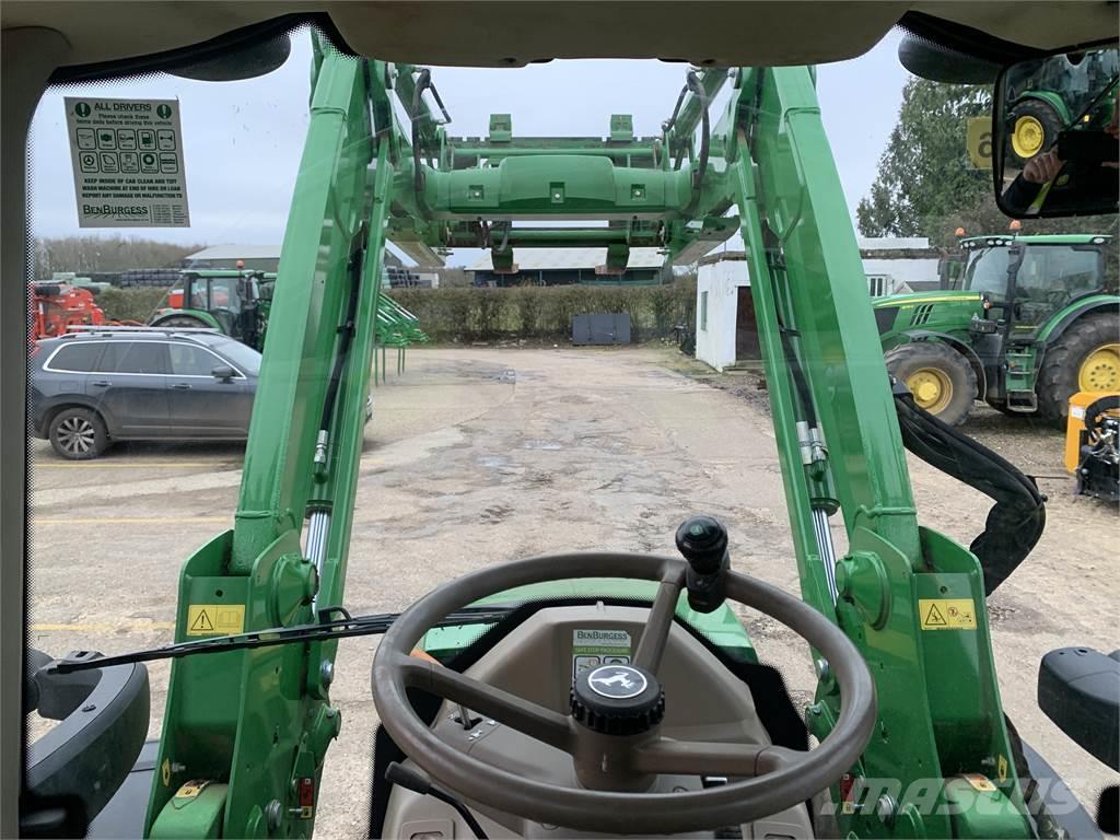 John Deere 6120M Tractores