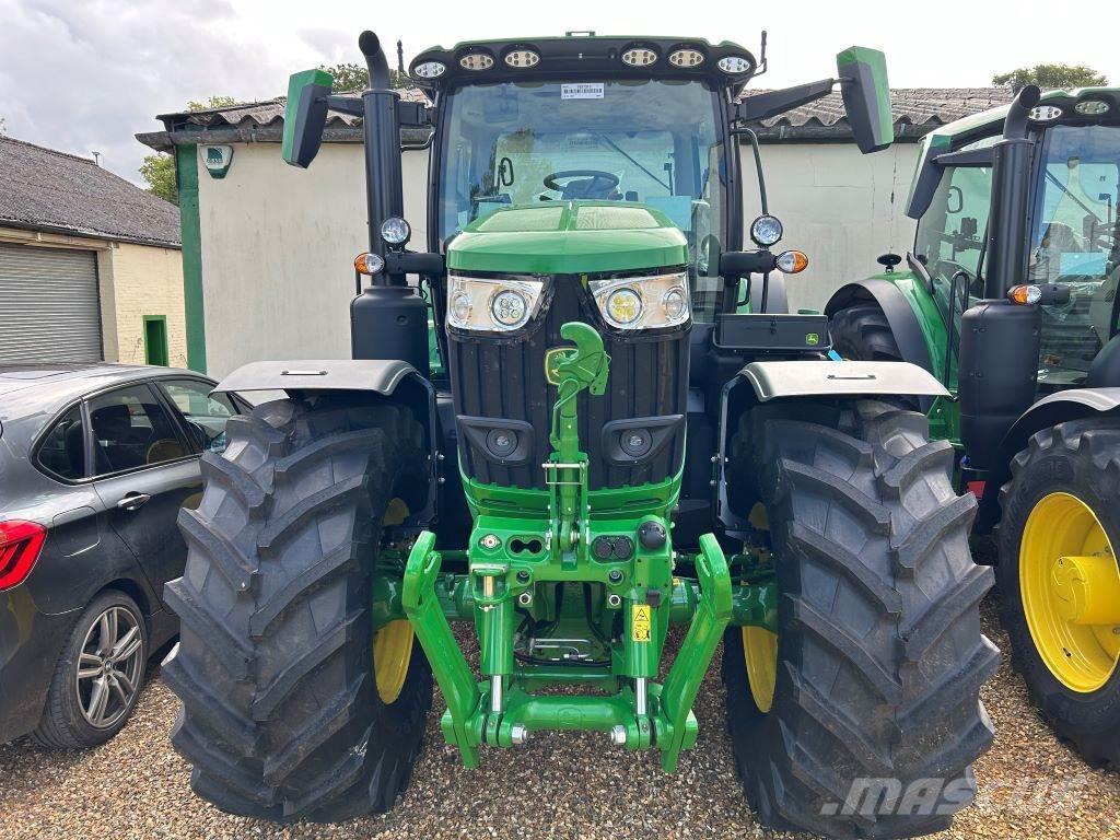 John Deere 6R195 Tractores