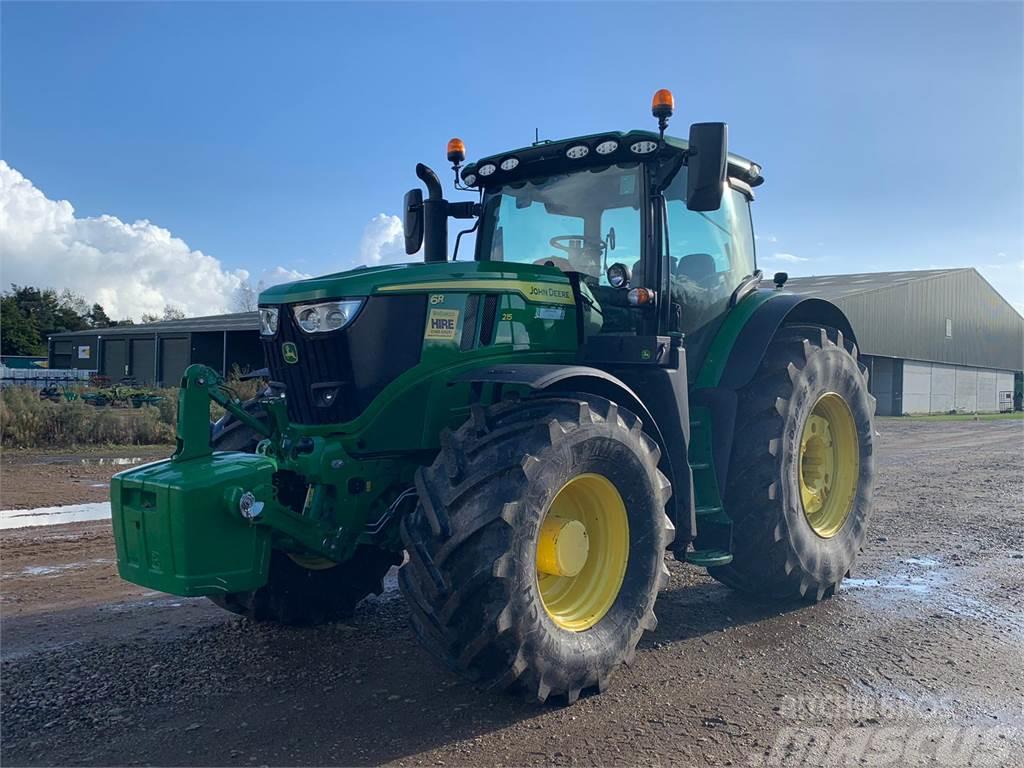 John Deere 6R215 Otra maquinaria agrícola