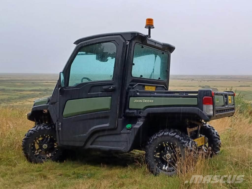 John Deere XUV865M Maquinarias para servicios públicos