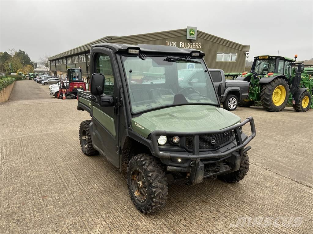 John Deere XUV865M Maquinarias para servicios públicos