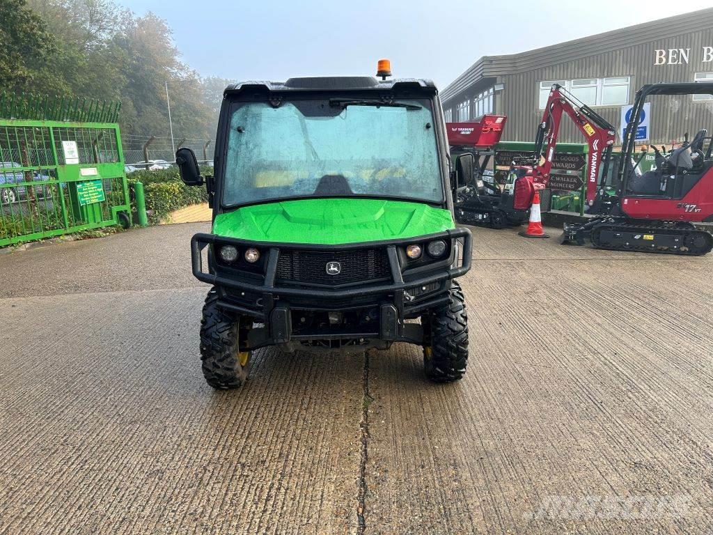 John Deere XUV865M Maquinarias para servicios públicos