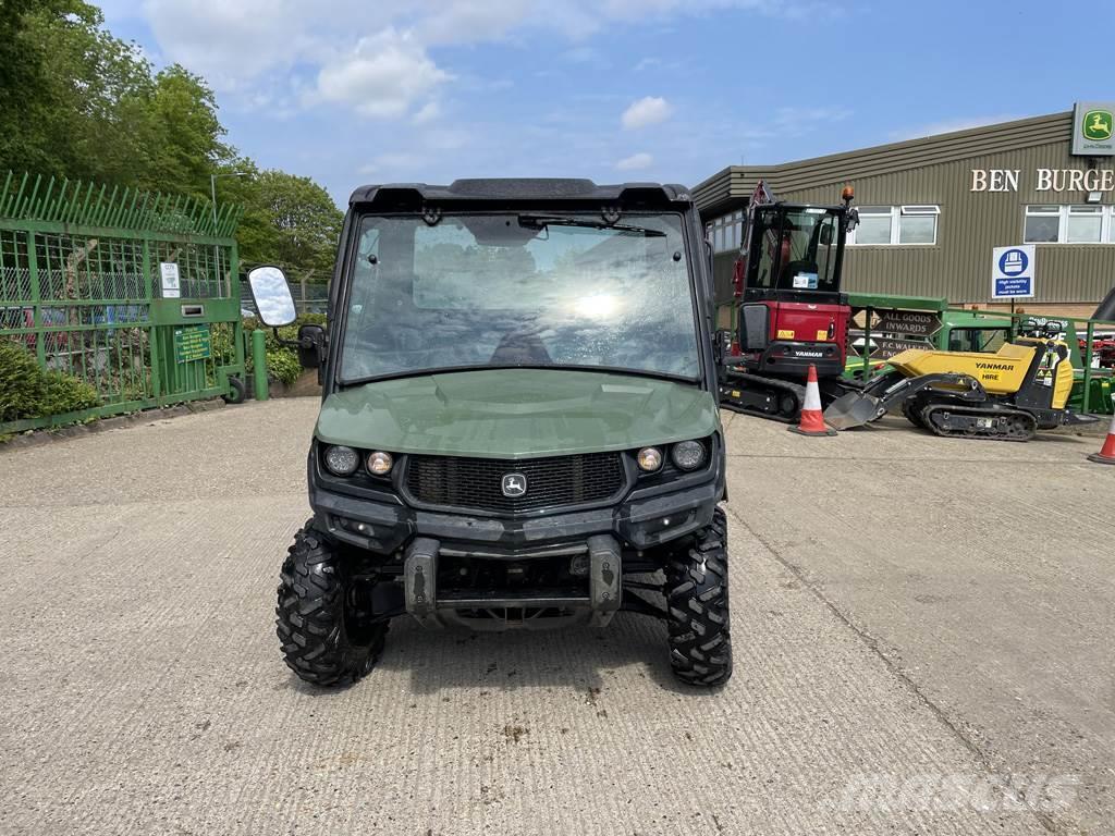 John Deere XUV865M Maquinarias para servicios públicos