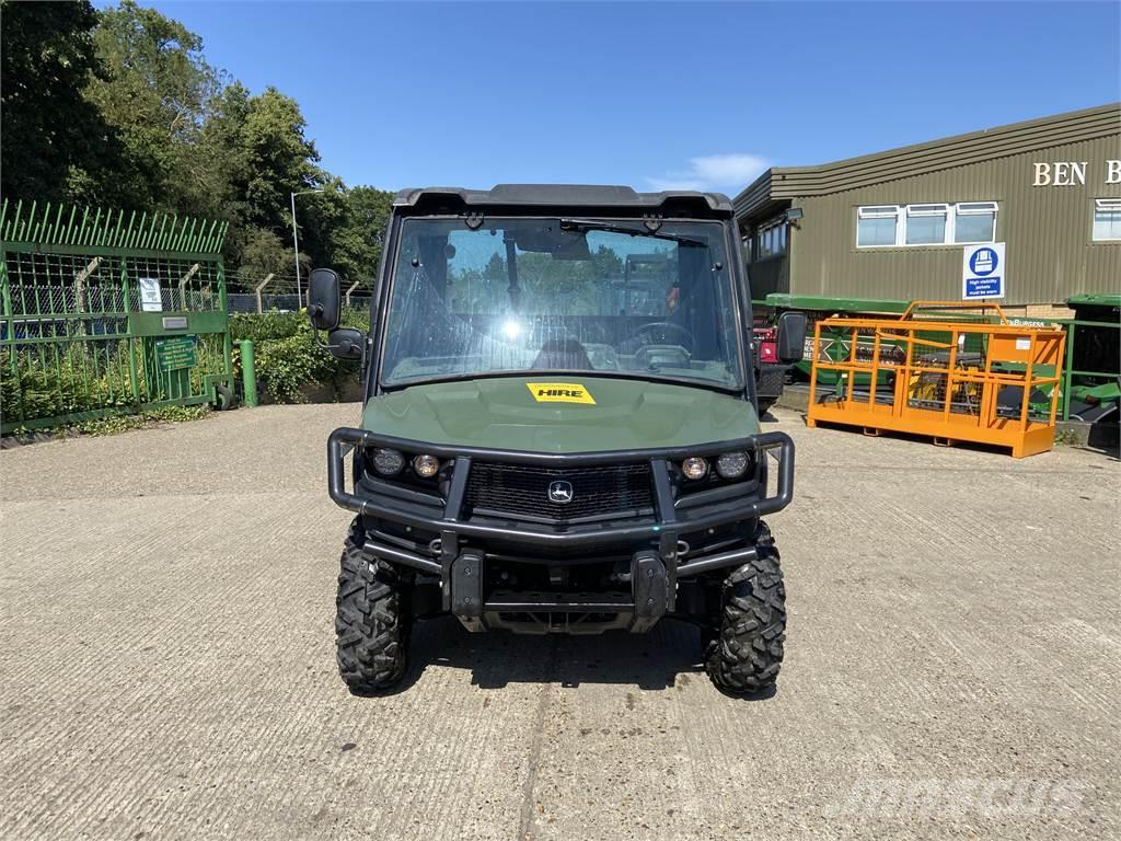 John Deere XUV865M Maquinarias para servicios públicos