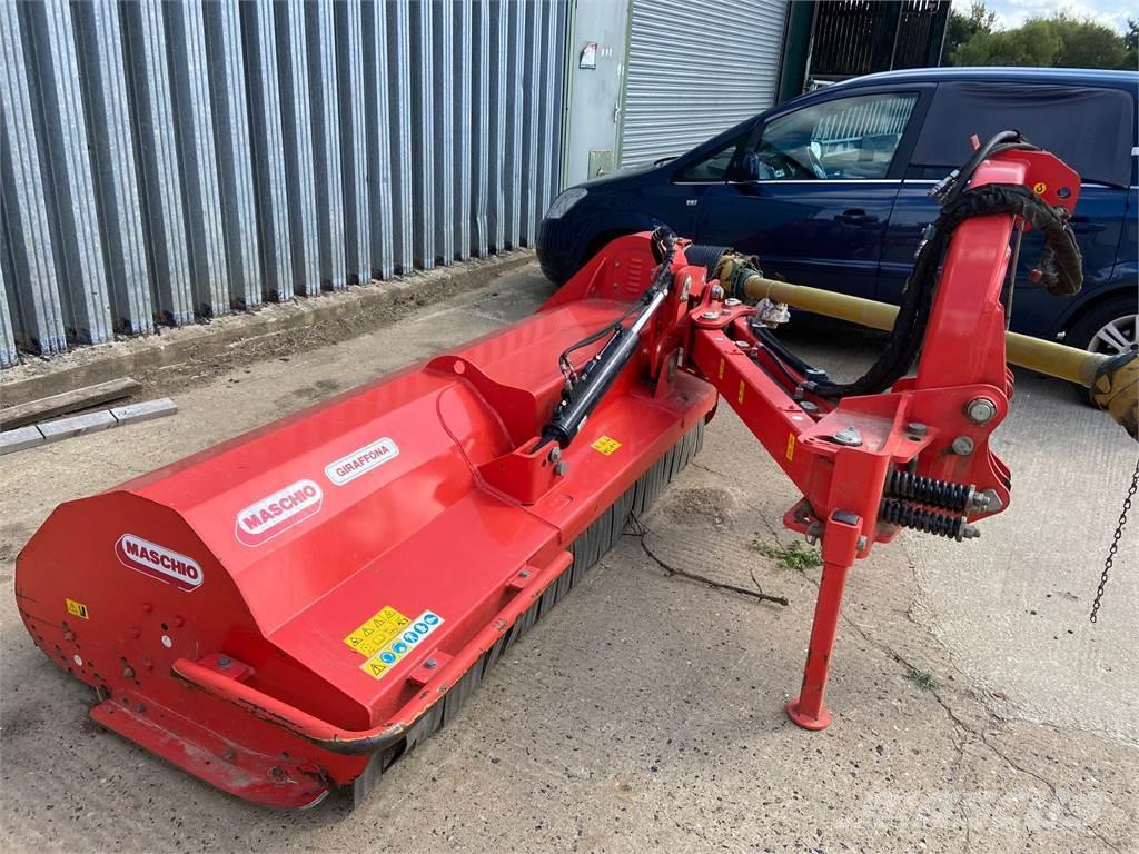 Maschio 230 Segadoras y cortadoras de hojas para pasto