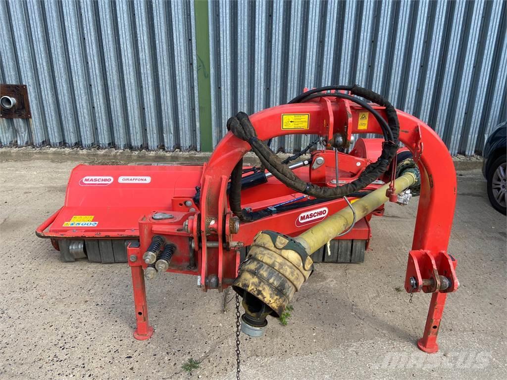 Maschio 230 Segadoras y cortadoras de hojas para pasto