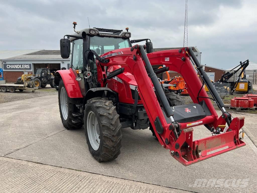 Massey Ferguson 5713 Tractores