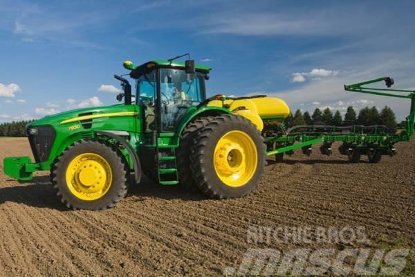 John Deere JD7930 Tractores