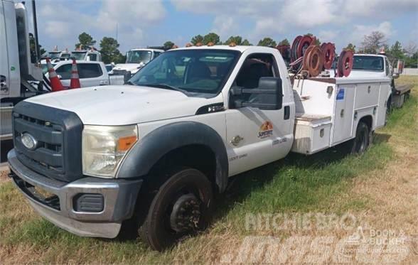 Ford F550 Vehículos municipales multiusos