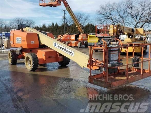 JLG 600S Plataformas con brazo de elevación telescópico