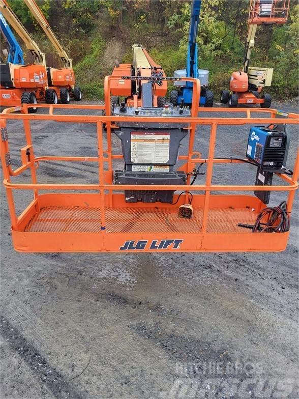 JLG 860SJ Plataformas con brazo de elevación telescópico